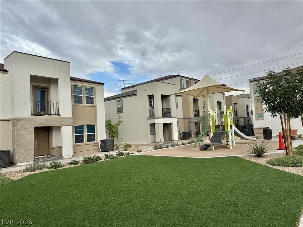 5672 Beguiling Falls St - Photo 2 of 34