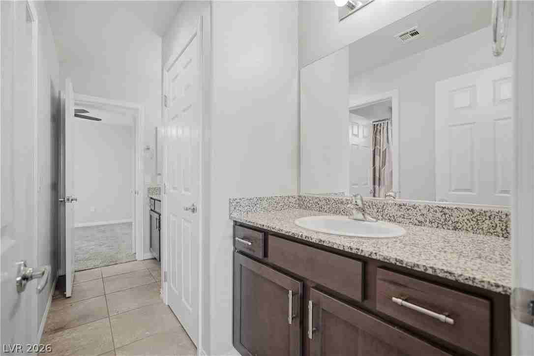 6651 Rocky Reef St - Photo 5 of 24