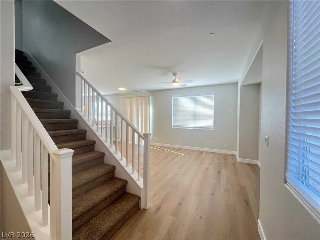 7907 Teal Harbor Ave - Photo 2 of 24