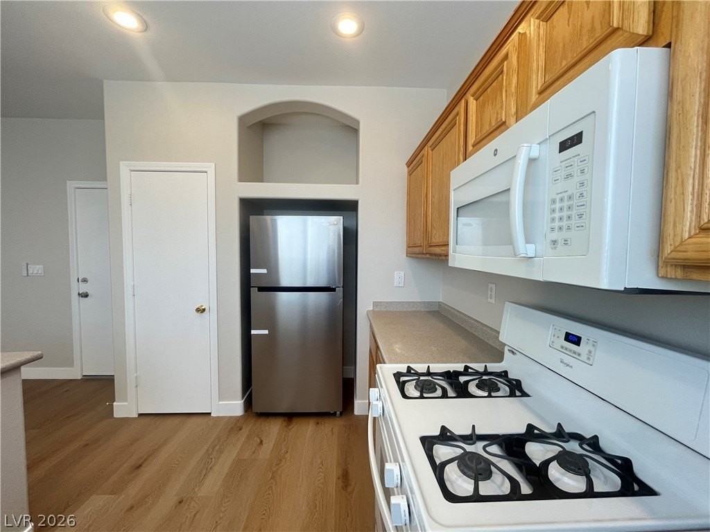 7907 Teal Harbor Ave - Photo 6 of 24