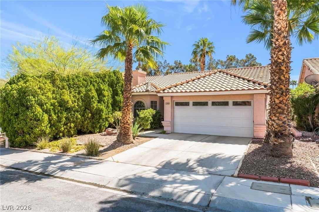 2200 Brighton Shore St - Photo 2 of 44