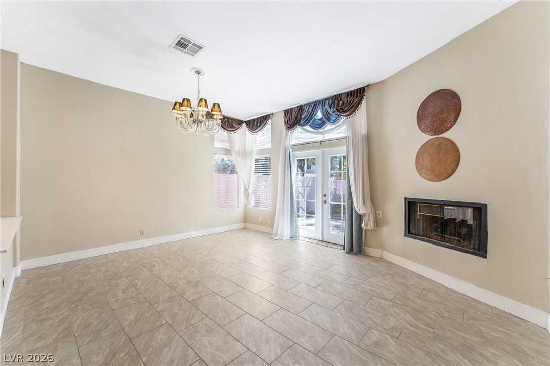 2200 Brighton Shore St - Photo 7 of 44