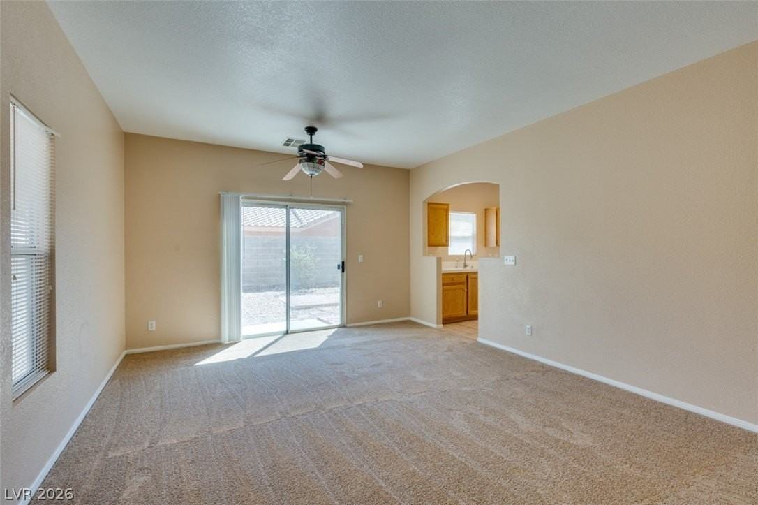 1401 Sycamore Spring Ct - Photo 6 of 31