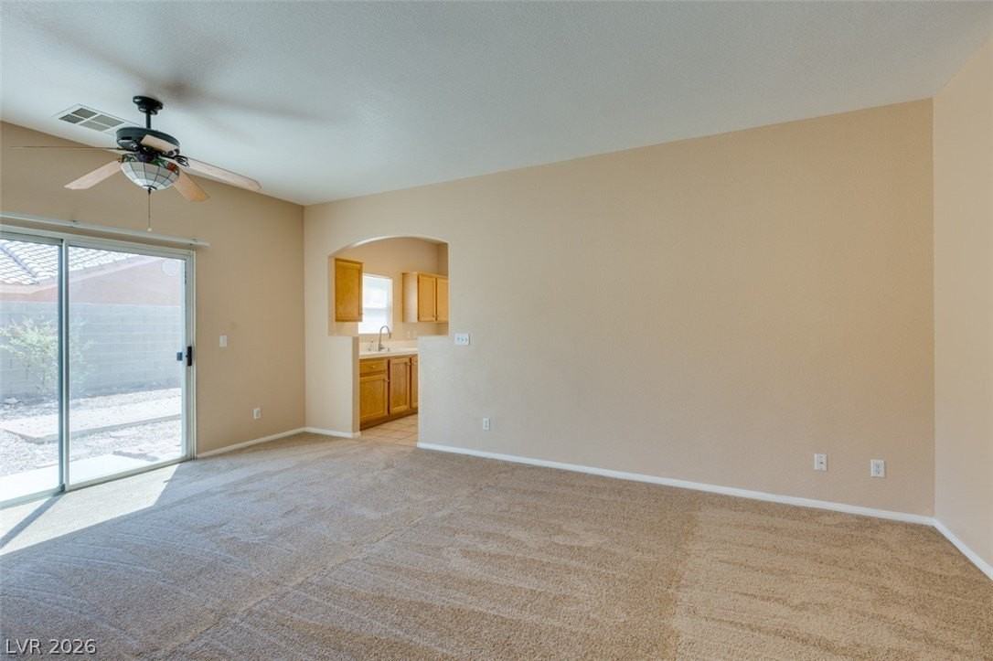 1401 Sycamore Spring Ct - Photo 7 of 31