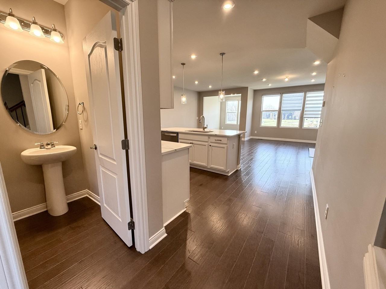 2854 Prairie View Rd - Photo 3 of 50