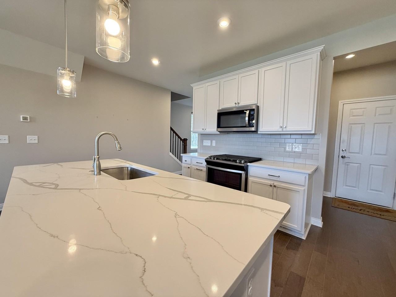 2854 Prairie View Rd - Photo 5 of 50