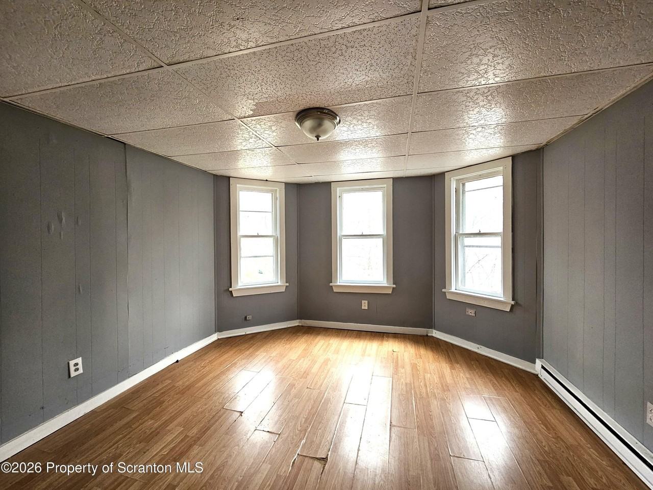 351 Main St Apt B - Photo 6 of 10