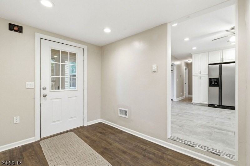 371A Elizabeth Ave #A - Photo 4 of 22