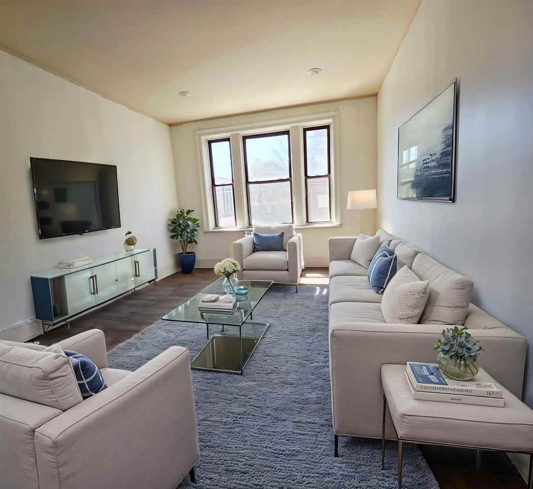 106 Glenwood Ave #301 - Photo 2 of 7