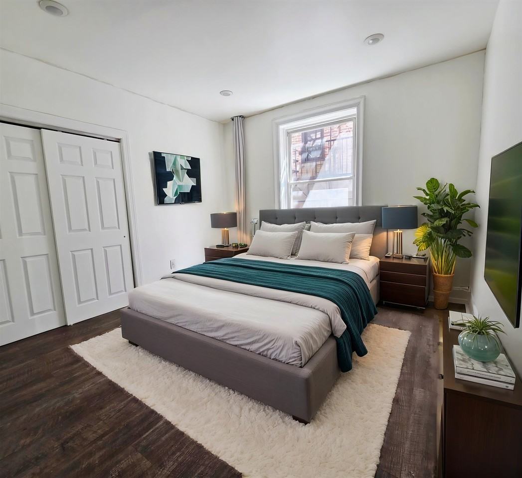 106 Glenwood Ave #301 - Photo 4 of 7