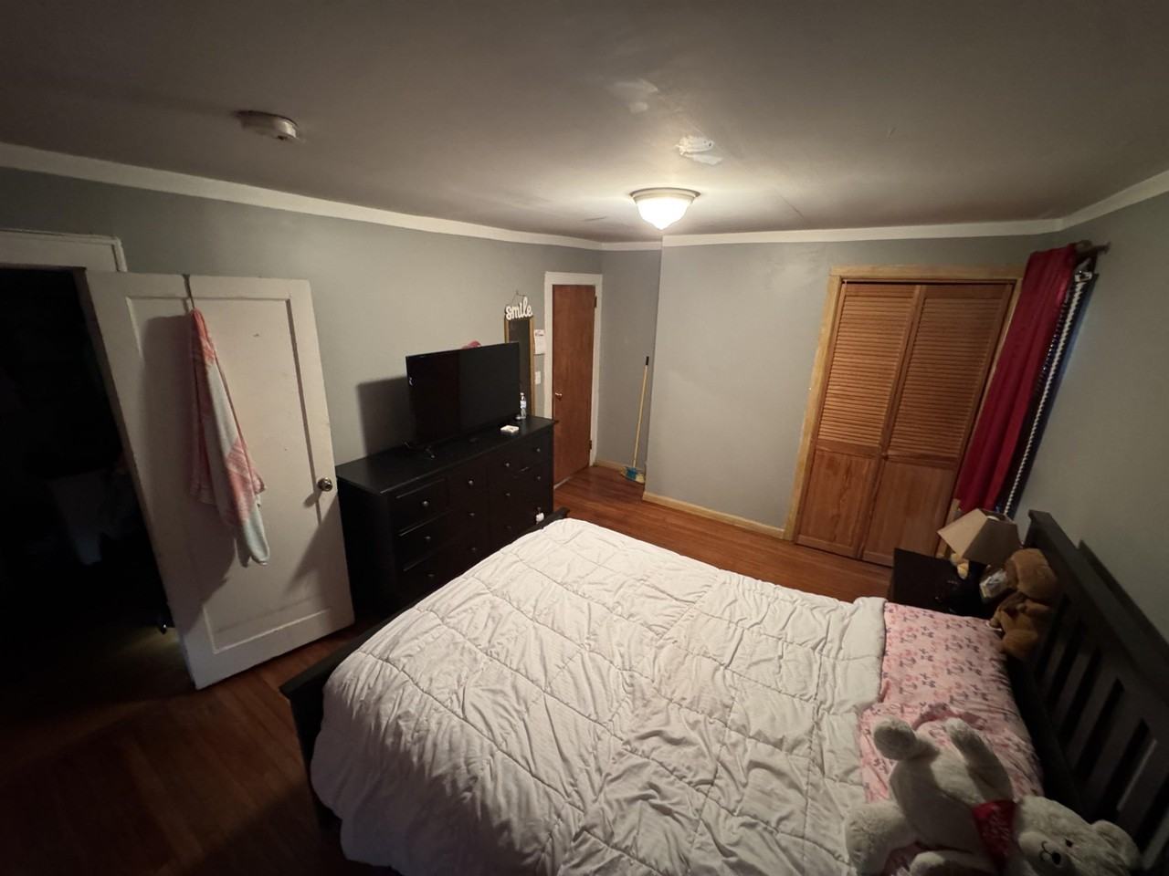 8906 Tonnelle Ave - Photo 4 of 7