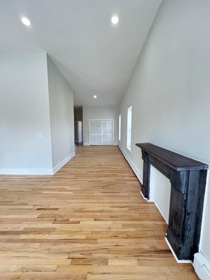 48 Bright St #4 - Photo 4 of 41