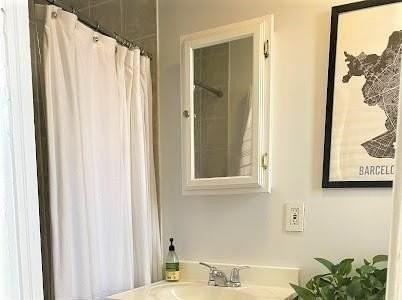 324 Washington St #3 - Photo 4 of 8