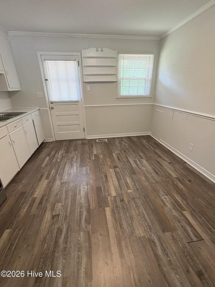 4352 Eastern Pines Rd Unit 18 - Photo 7 of 9