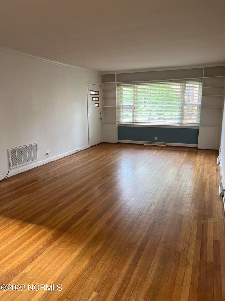 264 E Indiana Ave - Photo 5 of 28