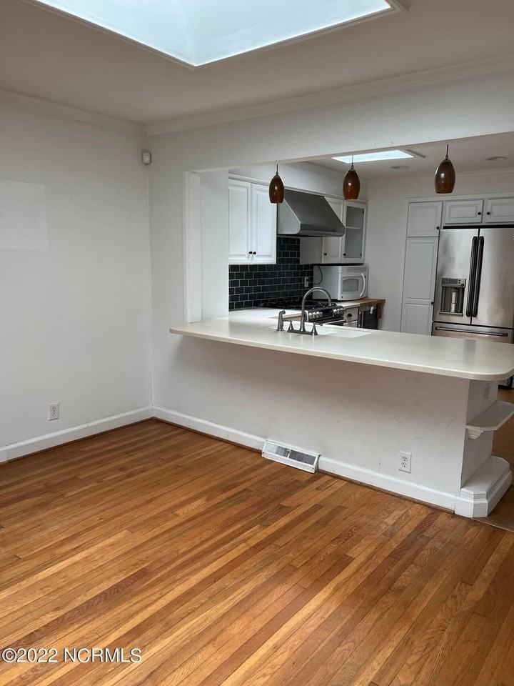 264 E Indiana Ave - Photo 6 of 28