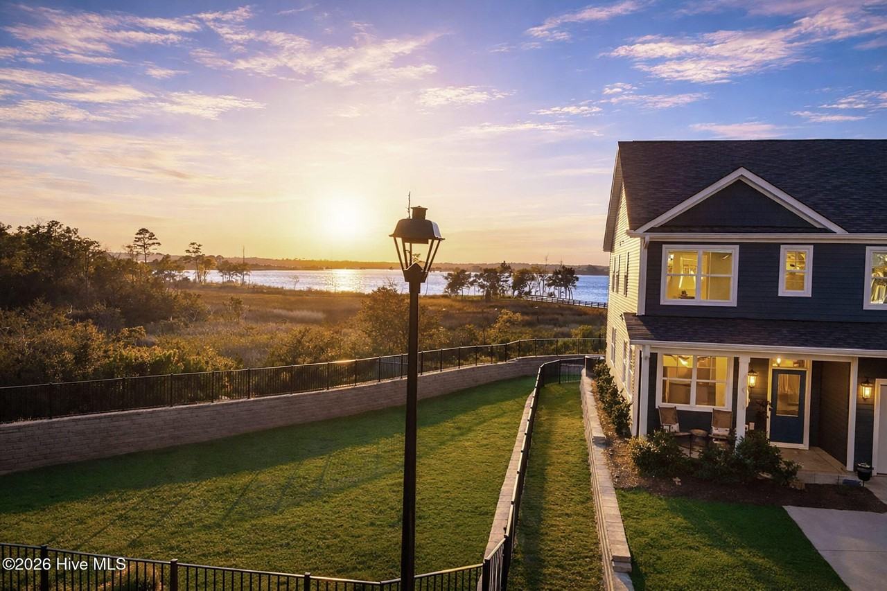 6756 Blacktip Ln - Photo 2 of 28