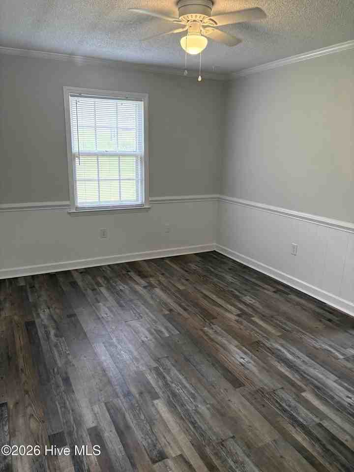 4352 Eastern Pines Rd Unit 27 - Photo 2 of 5