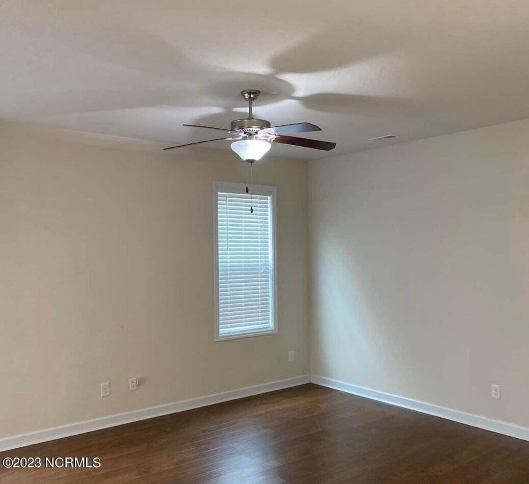 319 Frisco Way - Photo 5 of 7