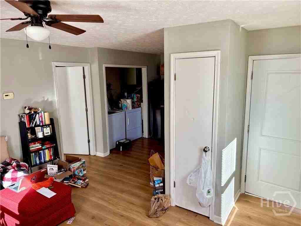 340 Paris St Apt A - Photo 7 of 8