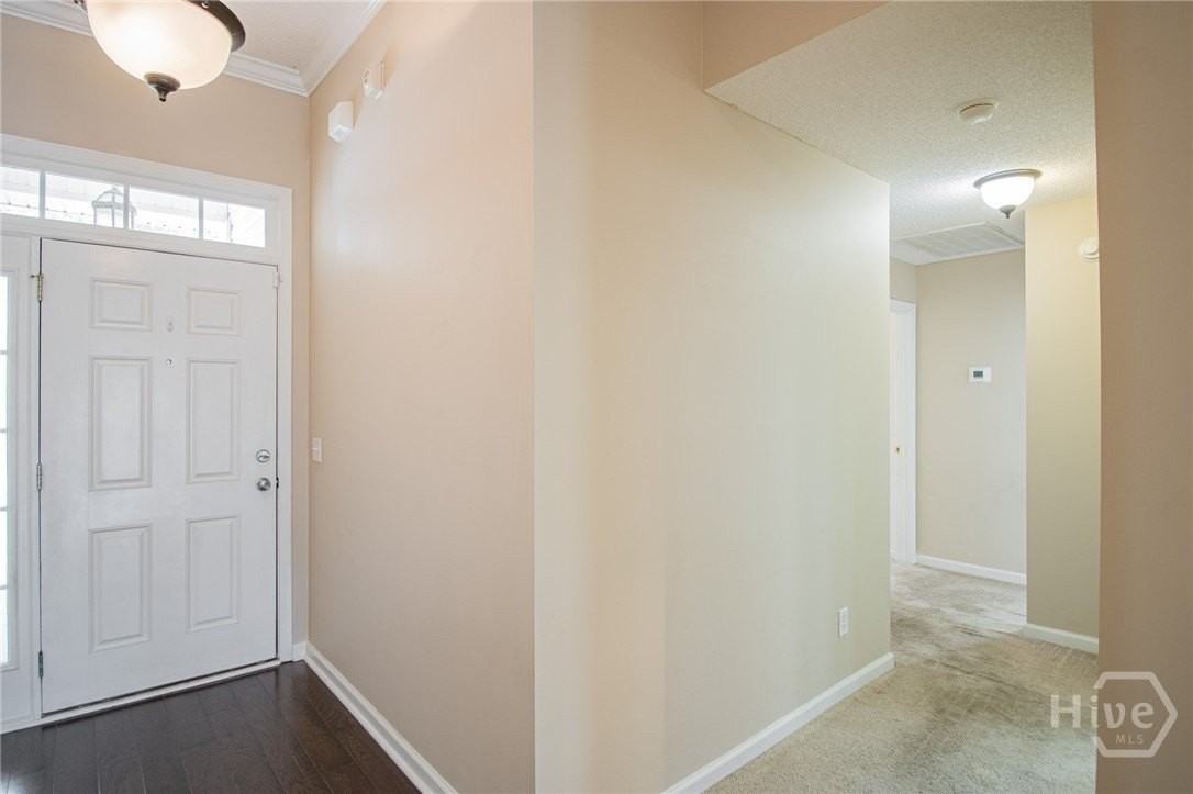 152 Fire Thorn Ln - Photo 2 of 50