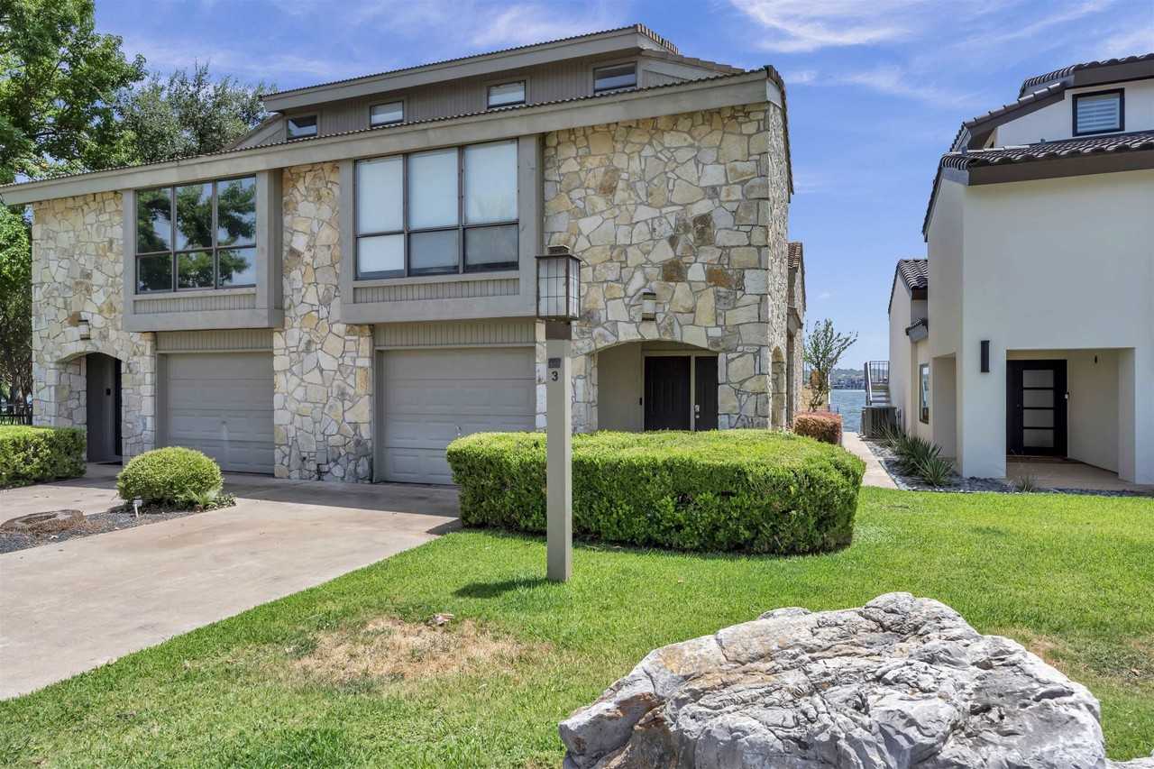 533 Lighthouse Dr - Photo 4 of 30