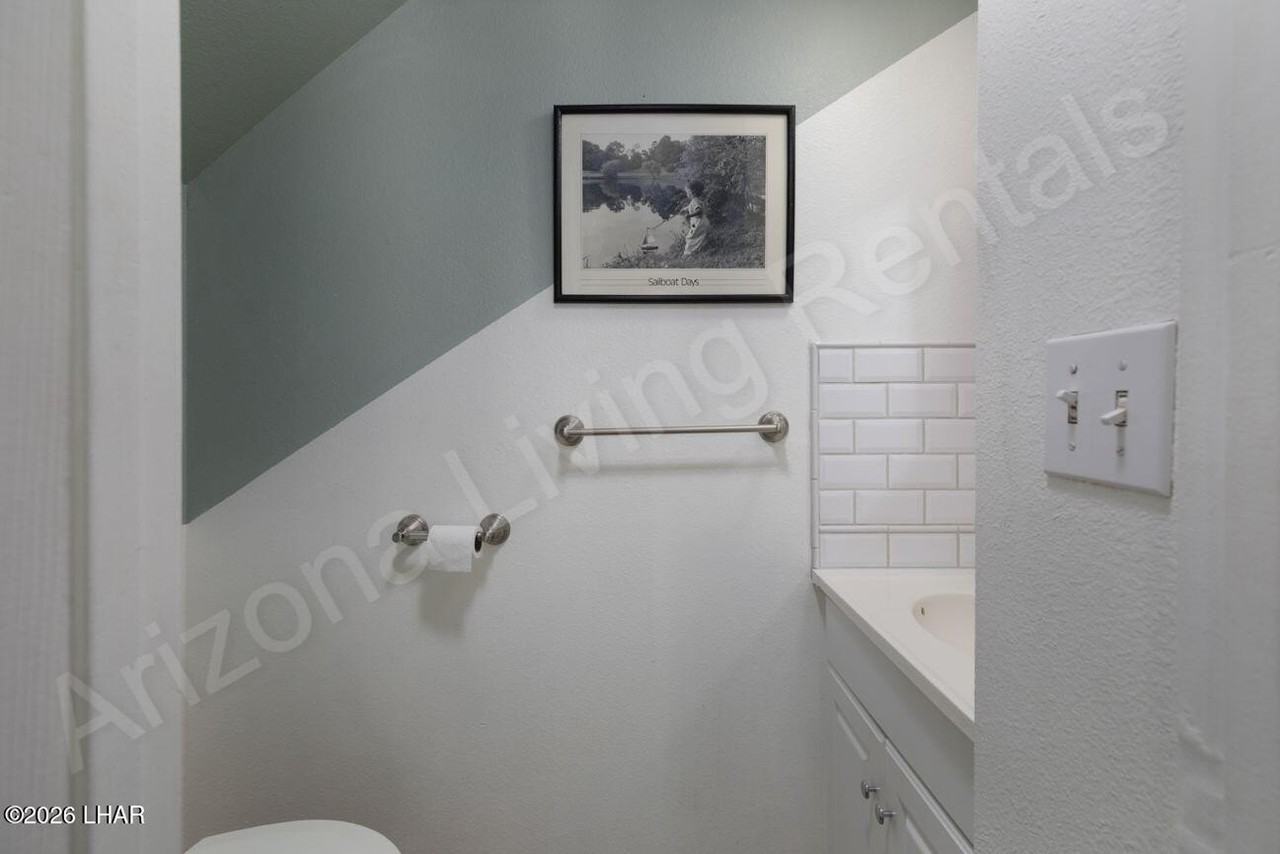 1719 Los Lagos Dr Unit B - Photo 5 of 13