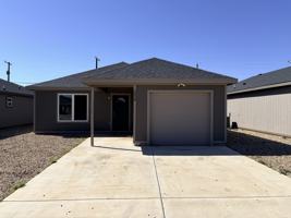 featured image of 2924 E Cornell St