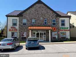 featured image of 3303 Demirel Way