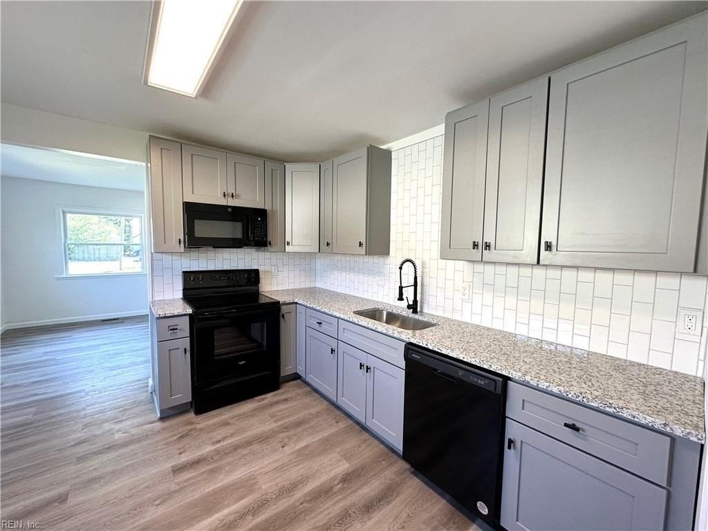 604 Vermont Ave - Photo 4 of 21