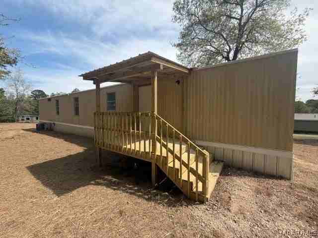 1633 Pine Lake Dr - Photo 2 of 12