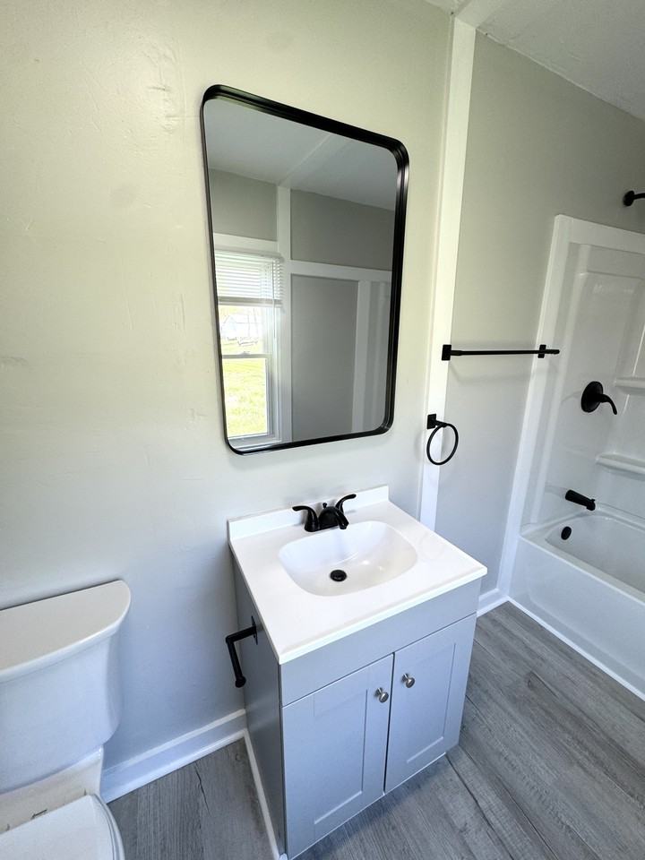 105 Trail Dr #1 - Photo 5 of 19