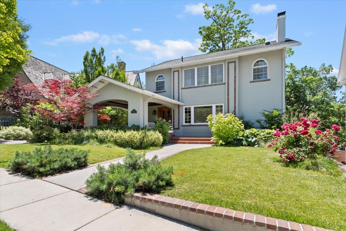 1442 E Federal Way #1 - Photo 2 of 29