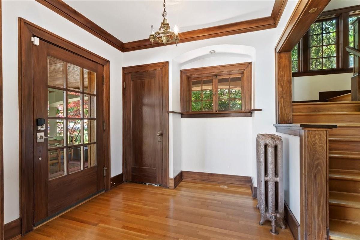 1442 E Federal Way #1 - Photo 5 of 29