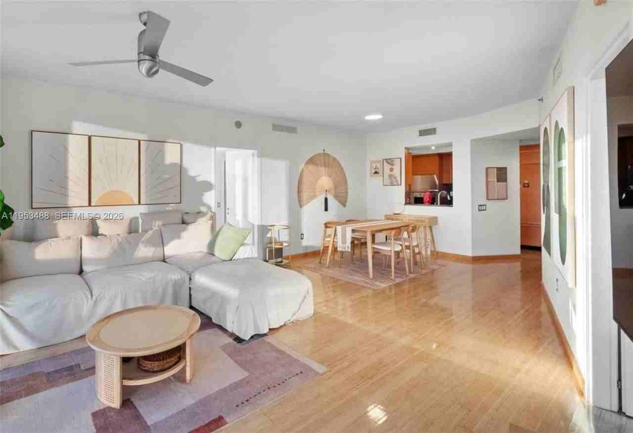 450 Alton Rd #2810 - Photo 7 of 47