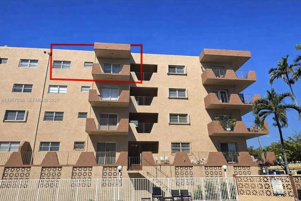 1630 W 46th St #514B - Photo 2 of 13