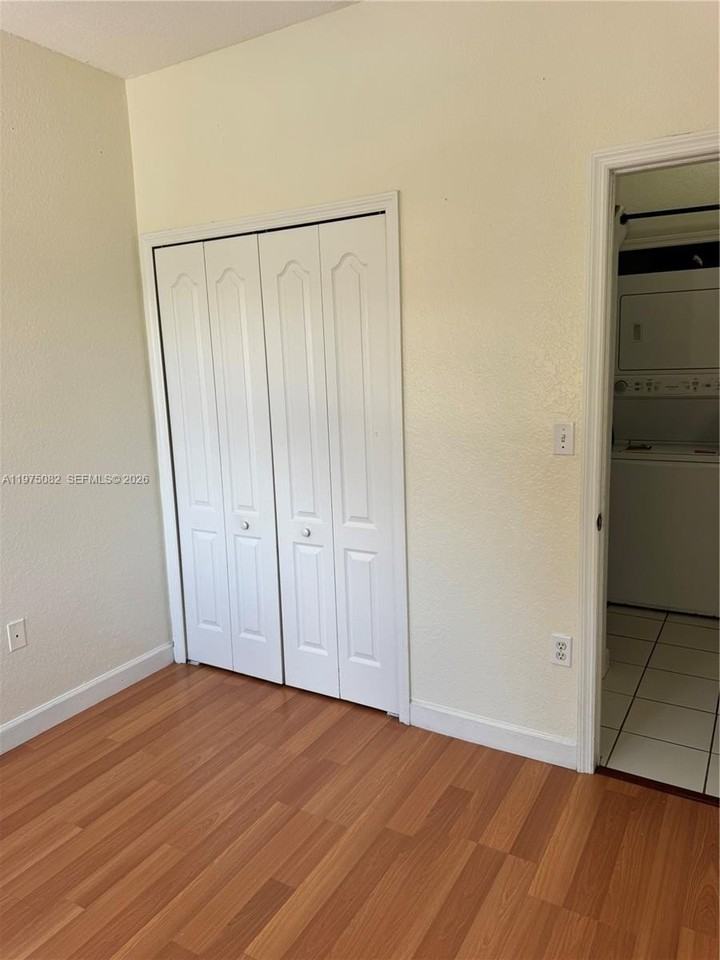 17660 Nw 73rd Ave #206-3 - Photo 5 of 14