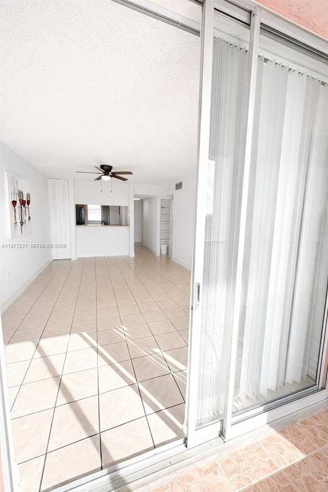 19805 Sw 114th Ave #315 - Photo 2 of 16