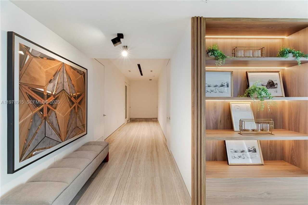 18201 Collins Ave #TS1 - Photo 7 of 42