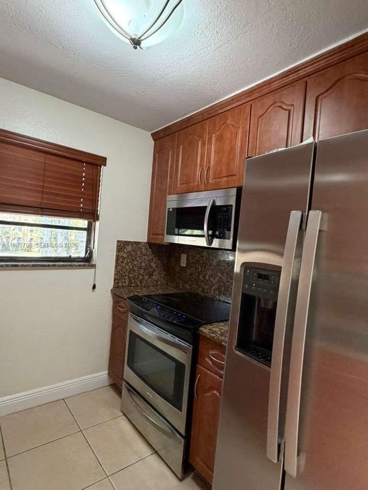 6246 Sw 136th Ct #D209 - Photo 7 of 18
