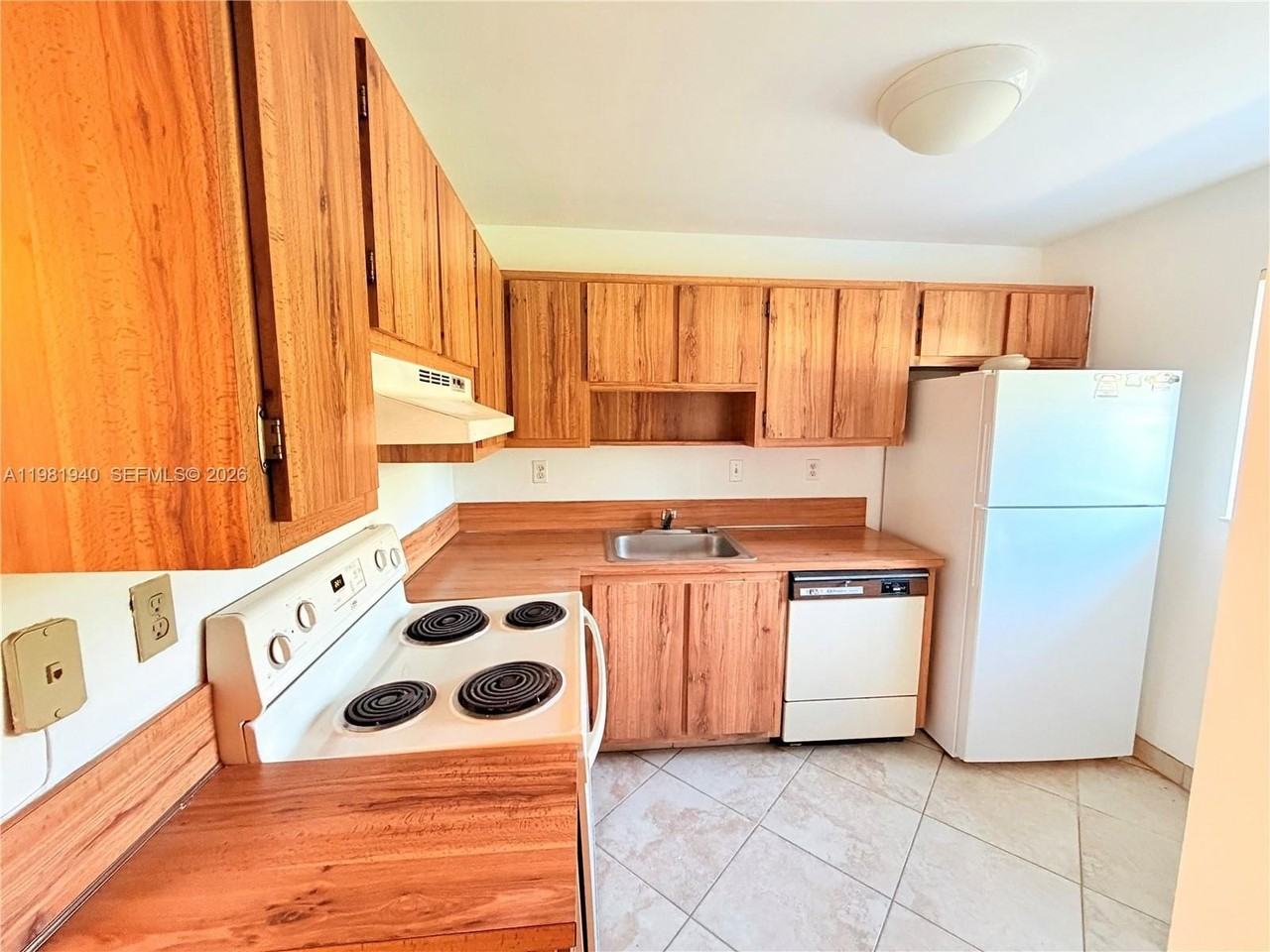 107 Gardens Dr #106 - Photo 7 of 23