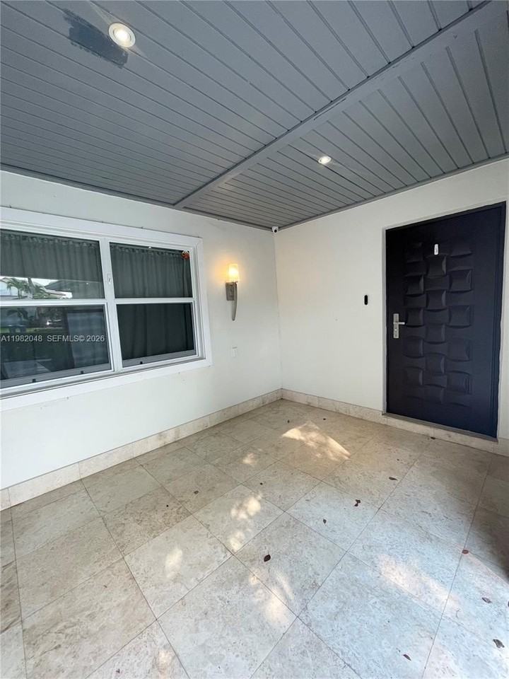 2100 Tallahassee - Photo 4 of 27