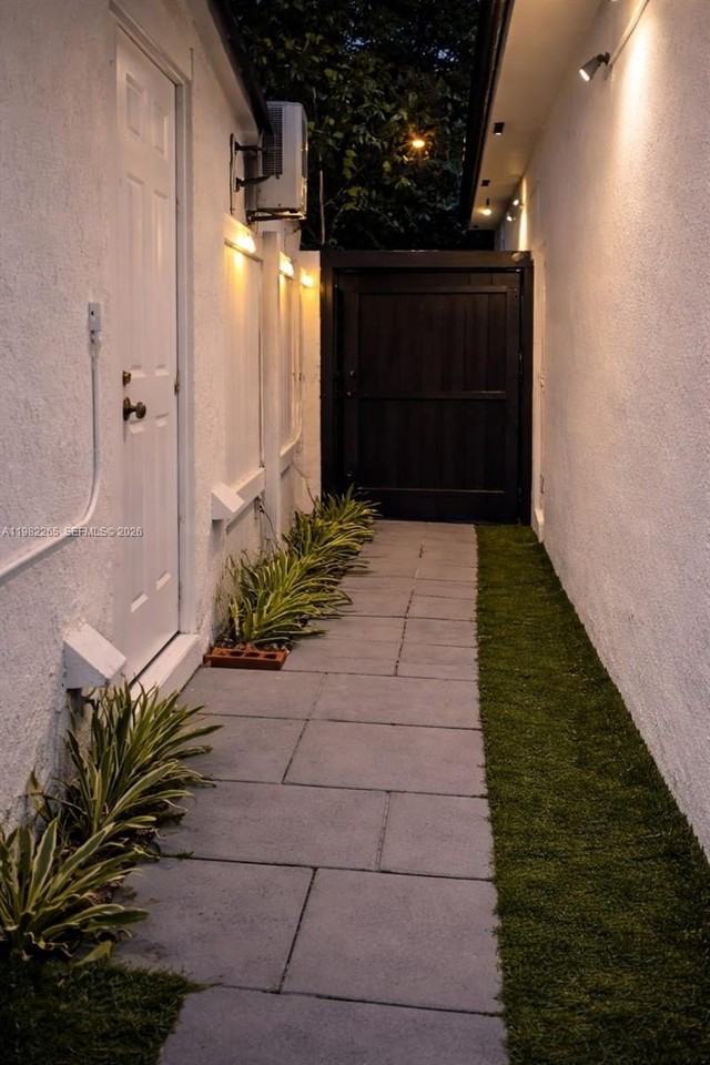 613 Nw 10th St #2 - Photo 4 of 14