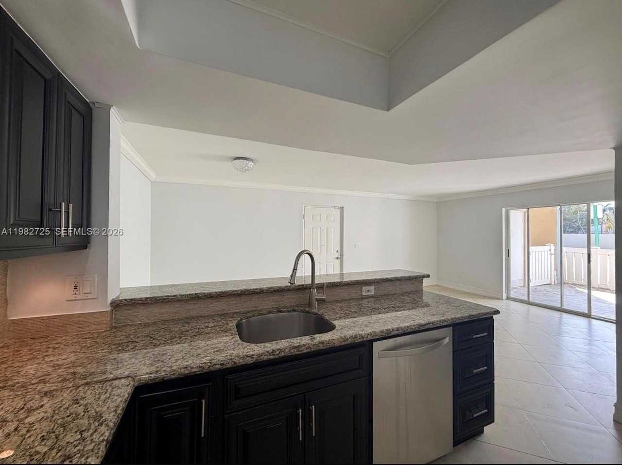 18870 Nw 57th Ave #101 - Photo 5 of 22