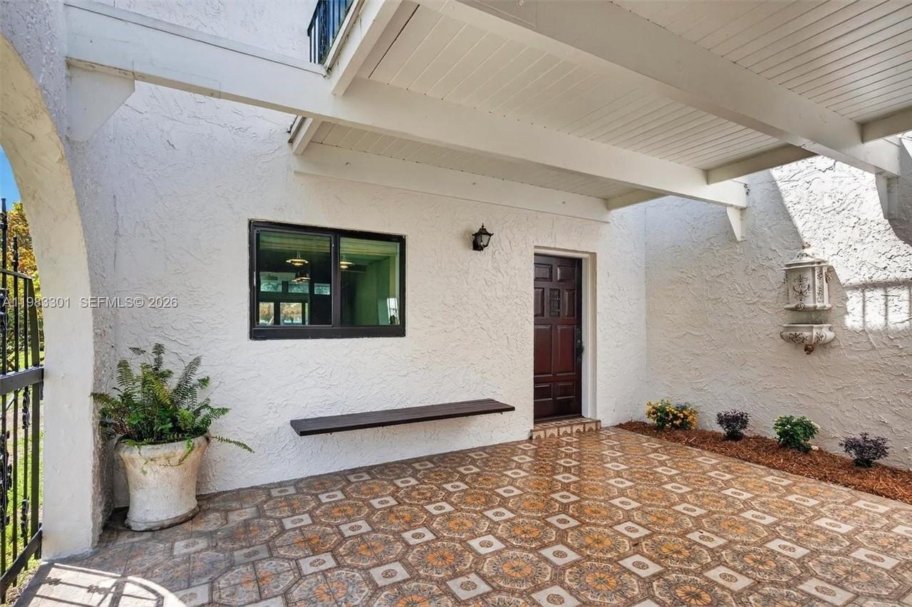 6190 Sw 90th Ct #1K - Photo 6 of 49