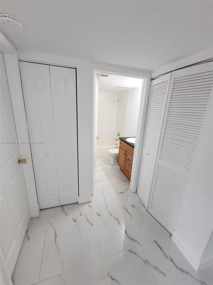 9845 Nob Hill Ct #9845 - Photo 3 of 13