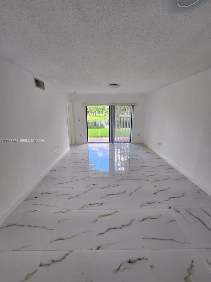 9845 Nob Hill Ct #9845 - Photo 7 of 13