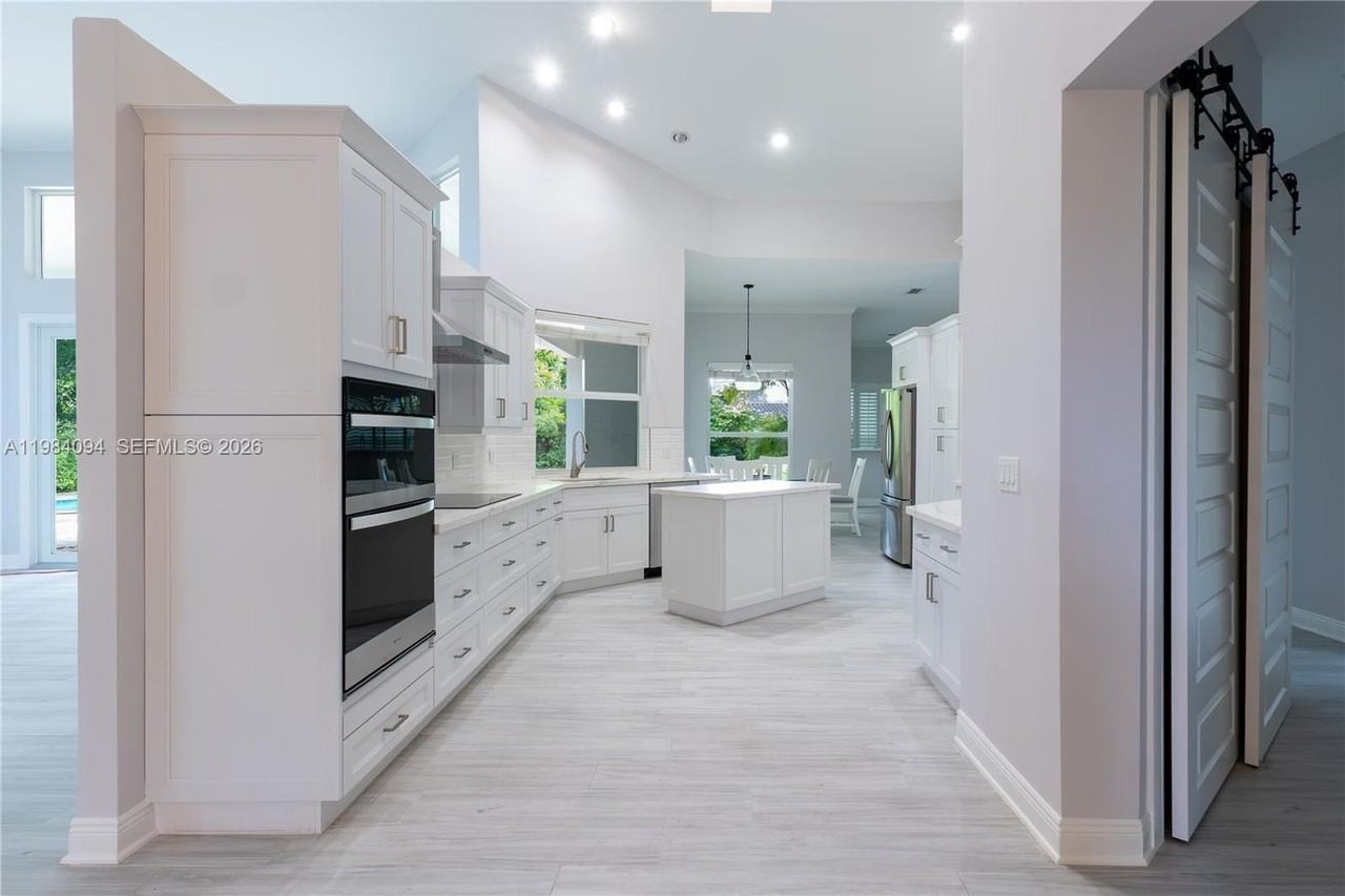 7440 Sw 170th Ter #NA - Photo 5 of 43