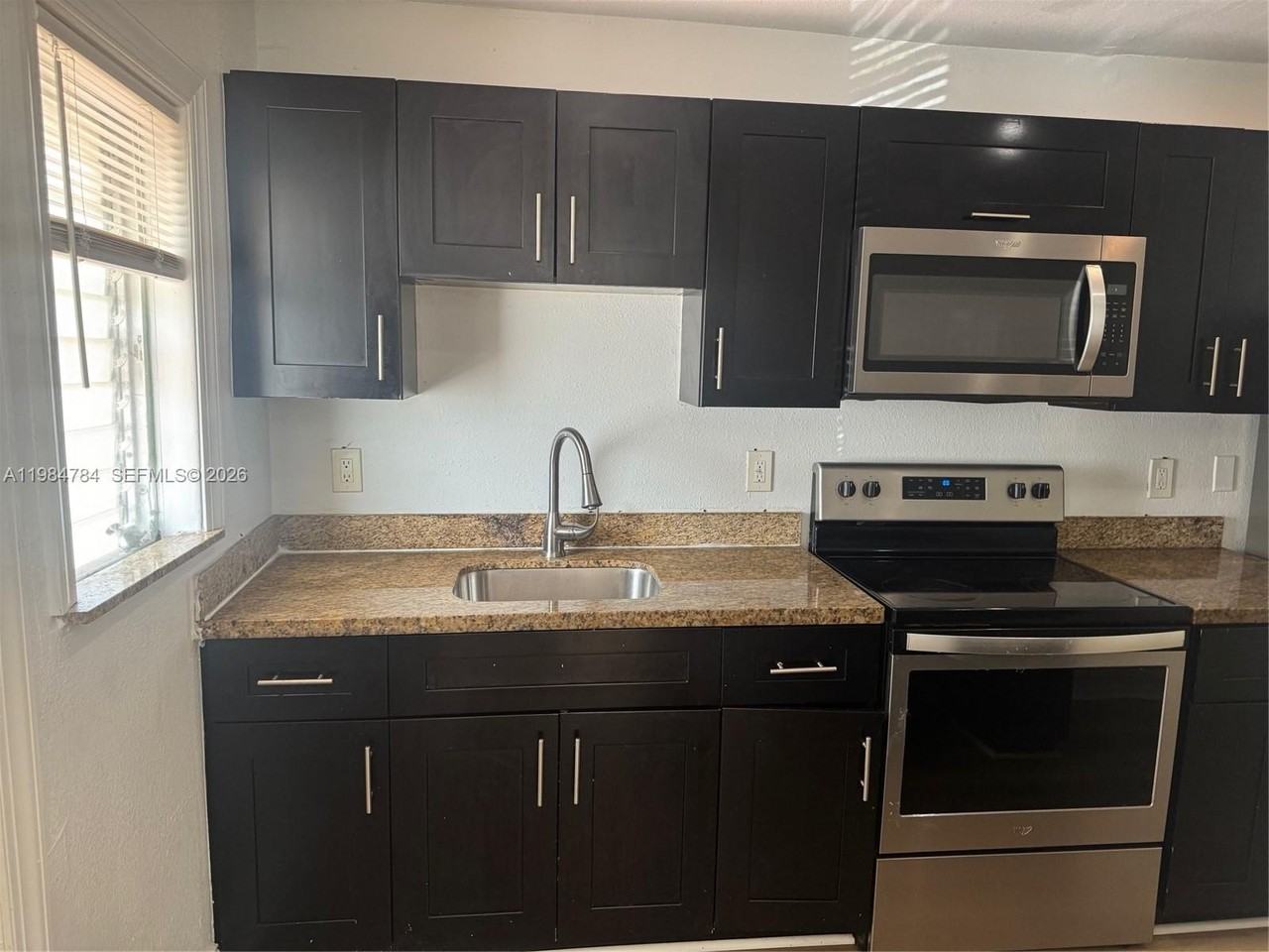 1947 Taft St #0 - Photo 7 of 12