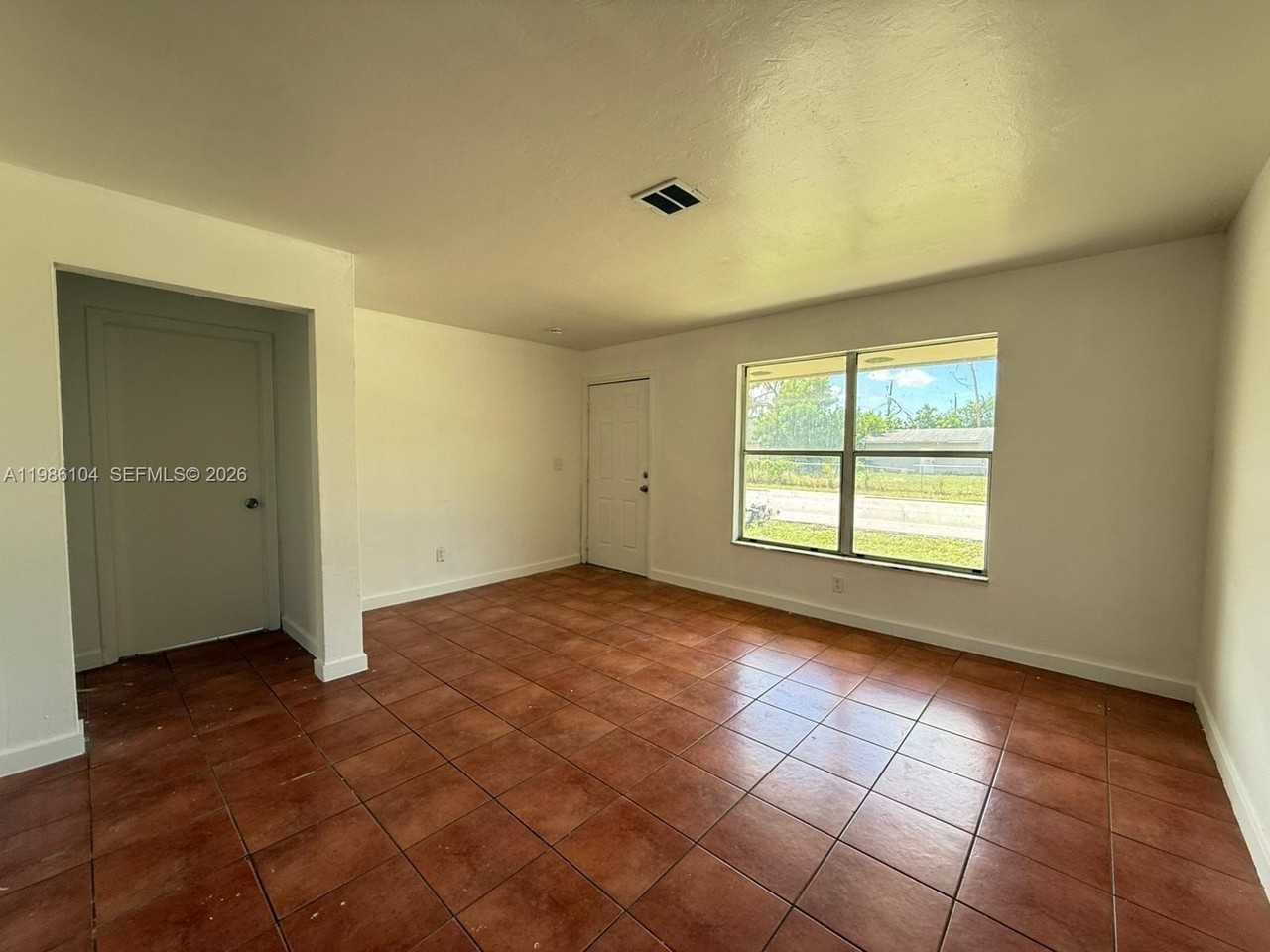 1703 Palm Dr #A - Photo 6 of 14